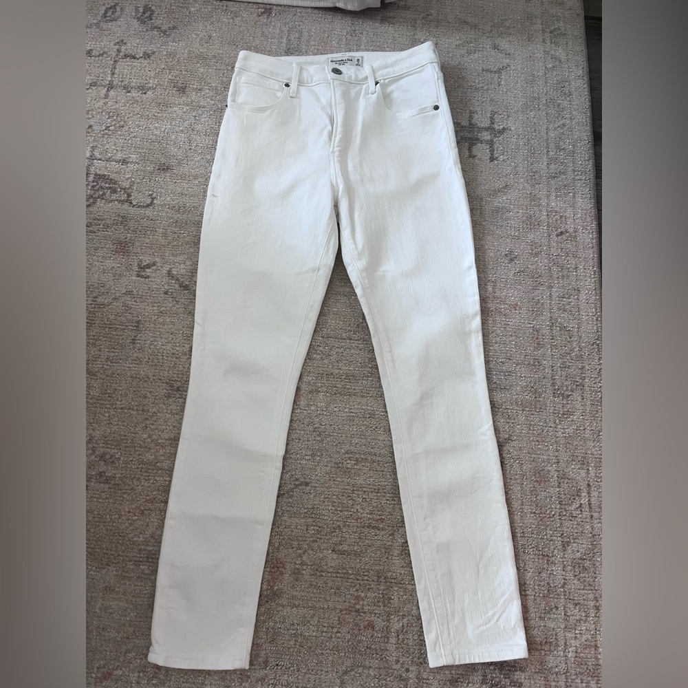 Abercrombie & Fitch skinny high rise white jeans